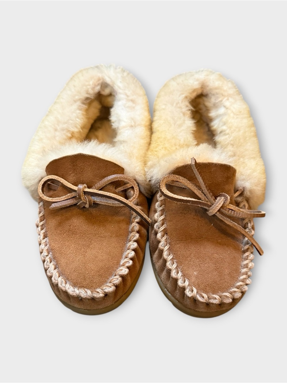 L.L. Bean Women's Wicked Good Moccasins Sz 6